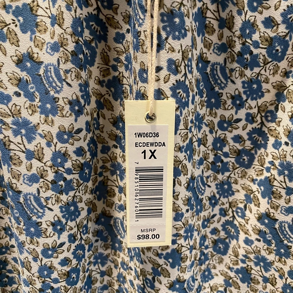Max Studio Blue White Floral Peasant Blouse 1X Plus Size 3/4 Puff Sleeves - Picture 7 of 9